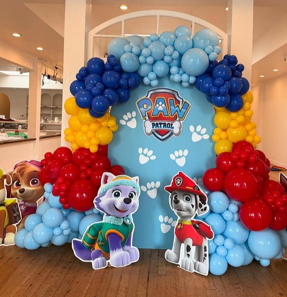 Bubble house centerpiece styled for a party